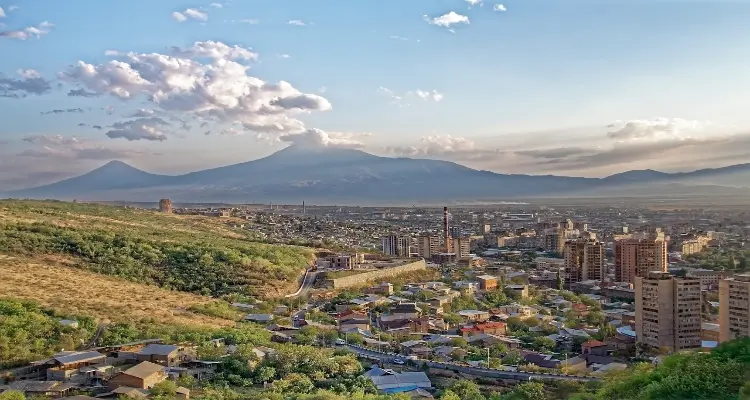 Armenia Economía, Demografía y Turismo de Armenia