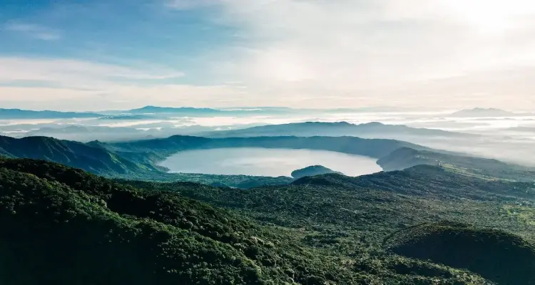 El Salvador Economía, Demografía y Turismo de El Salvador