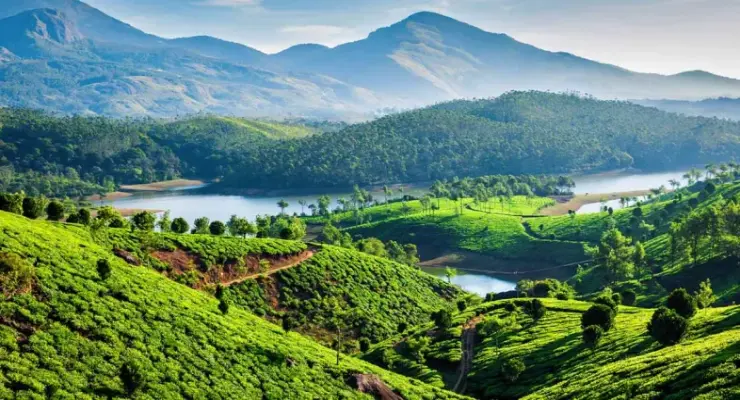India Economía y Turismo de India
